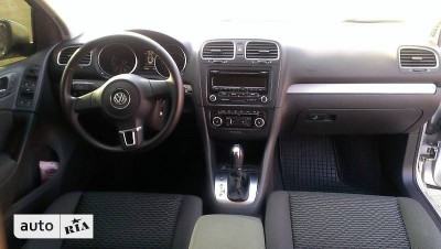 122303069fx.jpg