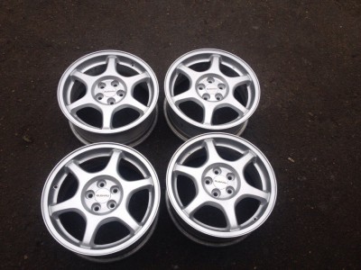 rEcvdg10d9A.jpg (174.42 КБ) Просмотров: 2145 rEcvdg10d9A.jpg